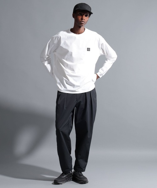 NUMERALS（ヌメラルズ）の「【NUMERALS】ワンポイントロングスリーブTEE（Tシャツ/カットソー・メンズ・ネイビー/オフホワイト/ブラック・MEDIUM/LARGE）」の5枚目の写真