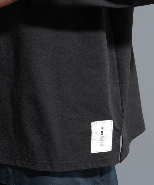 NUMERALS（ヌメラルズ）の「【NUMERALS】ワンポイントロングスリーブTEE（Tシャツ/カットソー・メンズ・ネイビー/オフホワイト/ブラック・MEDIUM/LARGE）」の20枚目の写真
