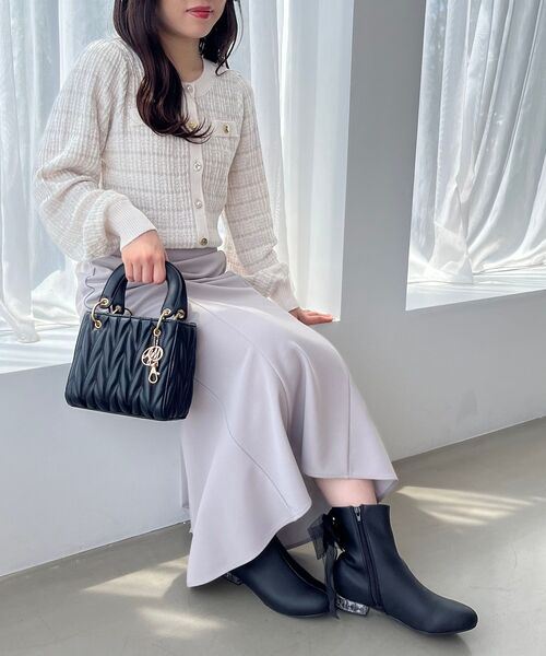 MAJESTIC LEGON（マジェスティックレゴン）の「☆ローヒール取り外しリボンブーツ（ブーツ・レディース・グレイッシュベージュ/ブラック/ホワイト系その他2/ブラック系その他・SMALL/MEDIUM/LARGE/X-LARGE/XXL）」の9枚目の写真