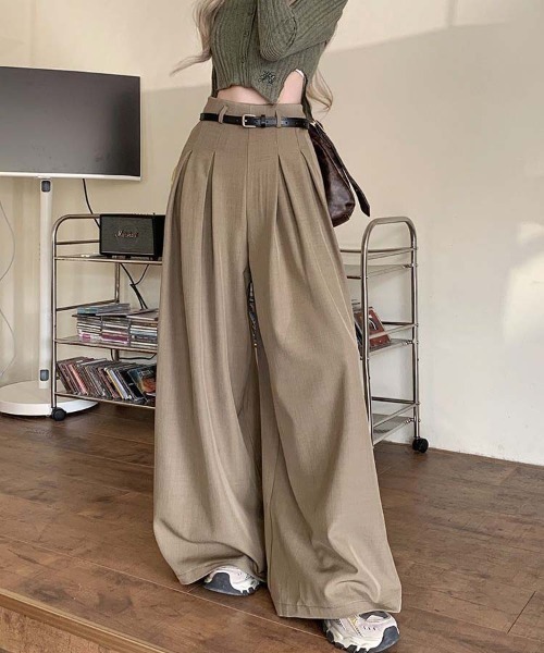 WEGO(ウィゴー)の「WEGO/ダブルタックワイドストレートパンツ(スラックス・レディース・ベージュ/グレー/ブラック・LARGE/MEDIUM)」の15枚目の写真