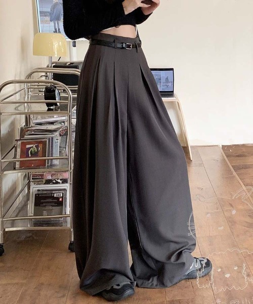 WEGO(ウィゴー)の「WEGO/ダブルタックワイドストレートパンツ(スラックス・レディース・ベージュ/グレー/ブラック・LARGE/MEDIUM)」の12枚目の写真