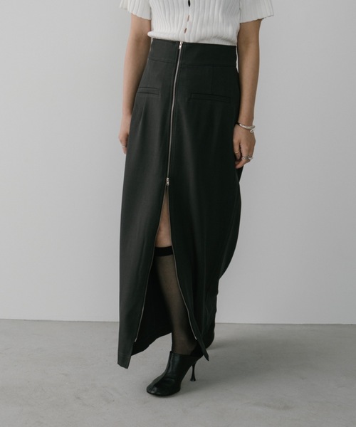 DRWCYS(ドロシーズ)の「フロントジップタイトスカート(スカート・レディース・グレー/ブラウン/ベージュ・FREE)」の2枚目の写真