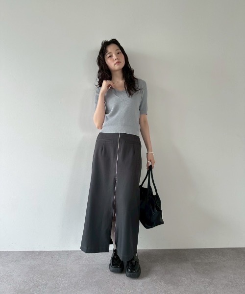 DRWCYS(ドロシーズ)の「フロントジップタイトスカート(スカート・レディース・グレー/ブラウン/ベージュ・FREE)」の19枚目の写真