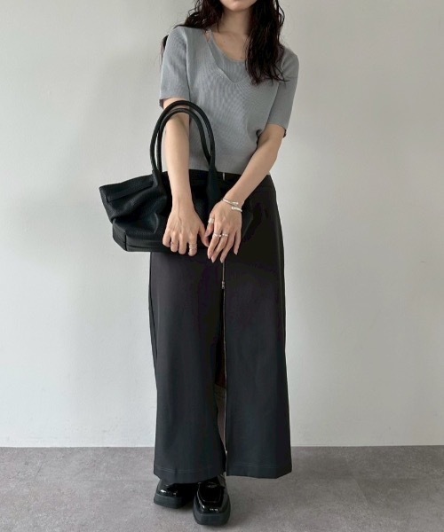 DRWCYS(ドロシーズ)の「フロントジップタイトスカート(スカート・レディース・グレー/ブラウン/ベージュ・FREE)」の21枚目の写真