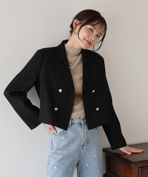 BLUEEAST（ブルーイースト）の「金ボタンショートテーラードジャケット（テーラードジャケット・レディース・ブラック/グレー/ブラウン・MEDIUM/LARGE）」の16枚目の写真
