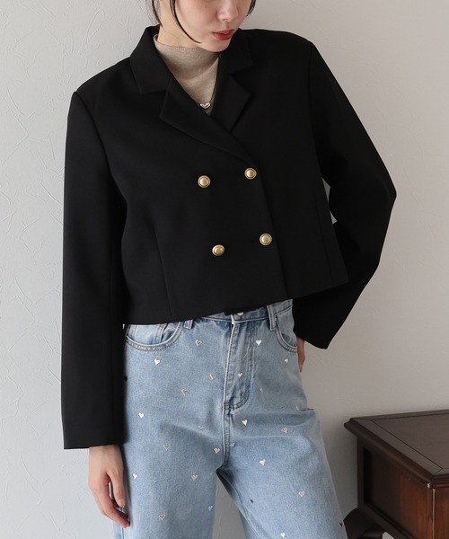 BLUEEAST（ブルーイースト）の「金ボタンショートテーラードジャケット（テーラードジャケット・レディース・ブラック/グレー/ブラウン・MEDIUM/LARGE）」の18枚目の写真
