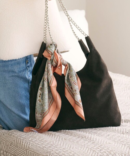 BEAUTY&YOUTH UNITED ARROWS(ビューティーアンドユースユナイテッドアローズ)の「シルク ペイズリー スカーフ(バンダナ/スカーフ・レディース・ケリーグリーン/シャーベット・FREE)」の3枚目の写真