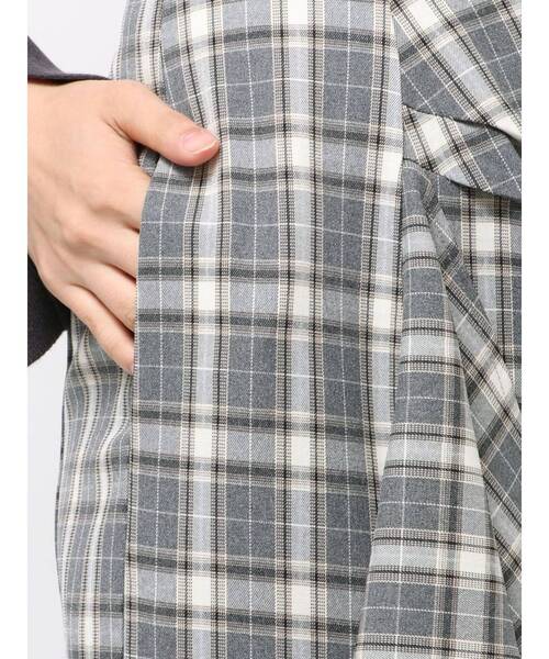 LAGUNAMOON（ラグナムーン）の「チェックラッフルスカート（スカート・レディース・ブラウン/グレー・SMALL/MEDIUM）」の10枚目の写真