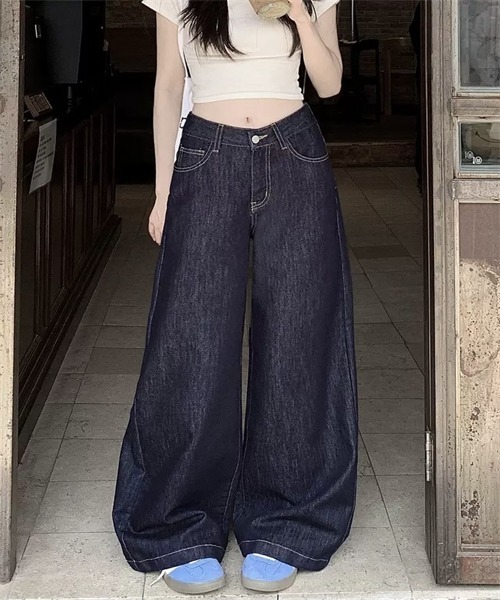 FREE STYLISTS(フリー スタイリスト)の「ルーズワイドデニムパンツ(デニムパンツ・レディース・インディゴブルー・XL/4XL/2XL/L/S/XS/M/3XL)」の2枚目の写真