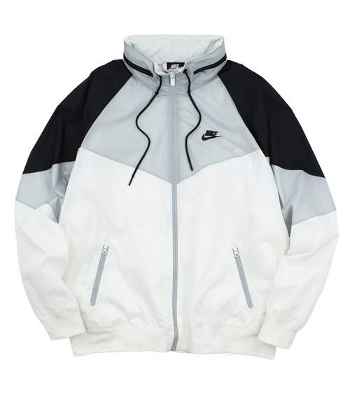 NIKE（ナイキ）｜ナイロンジャケット（ホワイト系）一覧 - WEAR