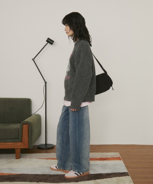 MERLOT（メルロー）の「モヘアライク偉人モチーフニット（ニット/セーター・レディース・アイボリー/グレー/ブラック・FREE）」の5枚目の写真