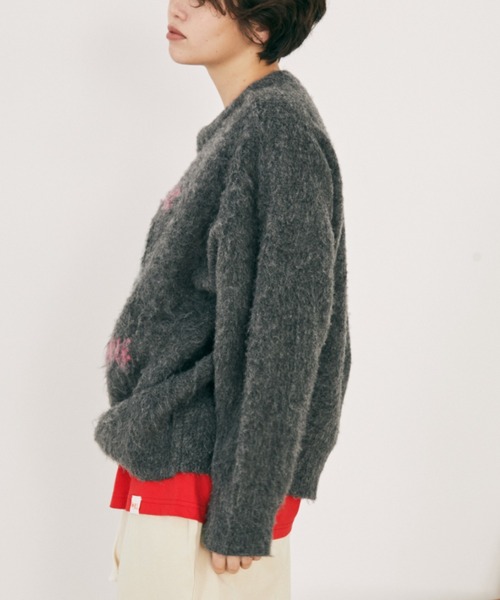 MERLOT（メルロー）の「モヘアライク偉人モチーフニット（ニット/セーター・レディース・アイボリー/グレー/ブラック・FREE）」の19枚目の写真