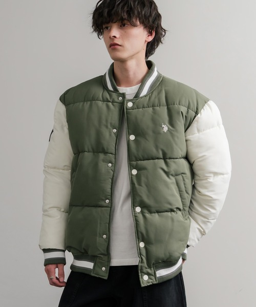 U.S. POLO ASSN.(ユーエスポロアッスン)の「U.S. POLO ASSN. ユーエスポロアッスン PADDED VARSITY JACKET オーバーサイズワンポイントロゴ刺繍中綿スタジャン / 配色切替パデッドジャケット(スタジャン・メンズ・カーキ/ホワイト×ネイビー/カーキ系/ネイビー・M/L/LL)」の5枚目の写真