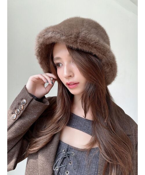 RESEXXY（リゼクシー）の「フェイクファーバケットハット（ハット・レディース・アイボリー/ブラック/ブラウン・FREE）」の10枚目の写真