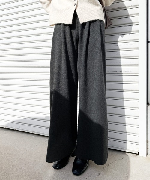 Yeoun(ヨウン)の「ウエストゴムワイドニットパンツ(その他パンツ・レディース・ブラウン/チャコール・FREE)」の11枚目の写真