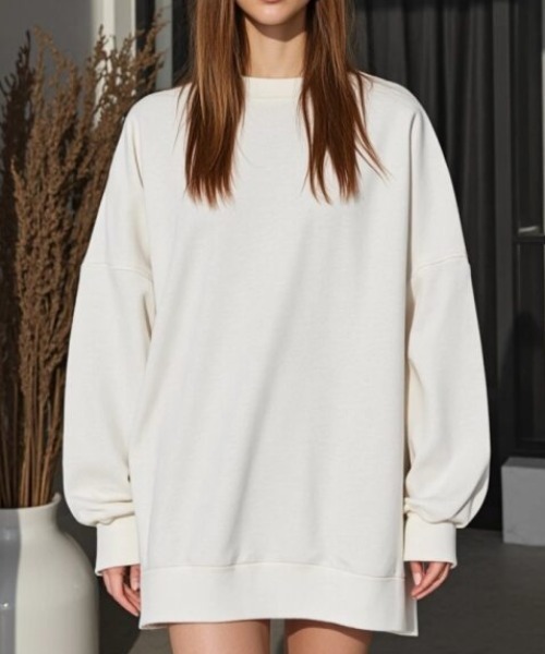 cammie(キャミー)の「オーバーサイズスウェット(スウェット・レディース・ホワイト/ブラック/グレー・M/L)」の2枚目の写真