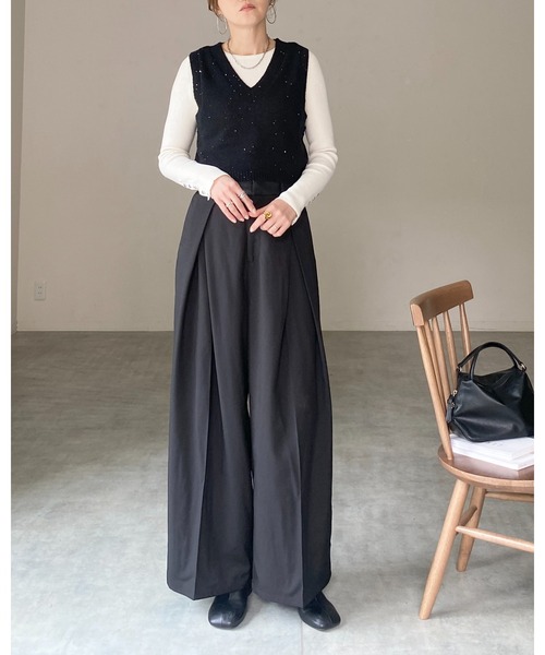 セール】ショート丈深Vネック畔編みスパンコールニットベスト（ベスト