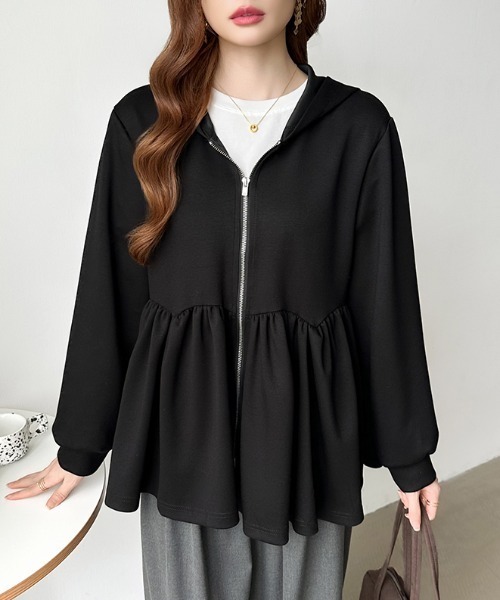 COCOMOMO(ココモモ)の「ペプラムパーカー ジップ パーカー フード付き ペプラムトップス 長袖 春服 秋服(パーカー・レディース・ブラック/ライトグレー/ダークグレー・FREE)」の4枚目の写真