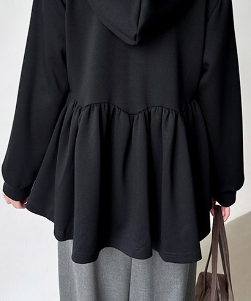 COCOMOMO(ココモモ)の「ペプラムパーカー ジップ パーカー フード付き ペプラムトップス 長袖 春服 秋服(パーカー・レディース・ブラック/ライトグレー/ダークグレー・FREE)」の7枚目の写真