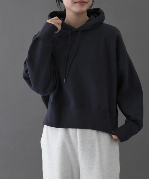 FORK&SPOON（フォークアンドスプーン）の「FORK&SPOON　リサイクル裏毛クロップドフーディー（パーカー・レディース・オートミール/ネイビー/グレー系その他・1）」の12枚目の写真