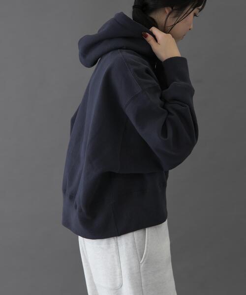 FORK&SPOON（フォークアンドスプーン）の「FORK&SPOON　リサイクル裏毛クロップドフーディー（パーカー・レディース・オートミール/ネイビー/グレー系その他・1）」の15枚目の写真