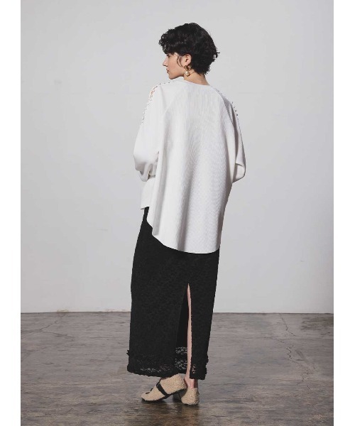 COEL（コエル）の「ベロアレーススカート（スカート・レディース・ブラック/キャメル・38/36）」の8枚目の写真