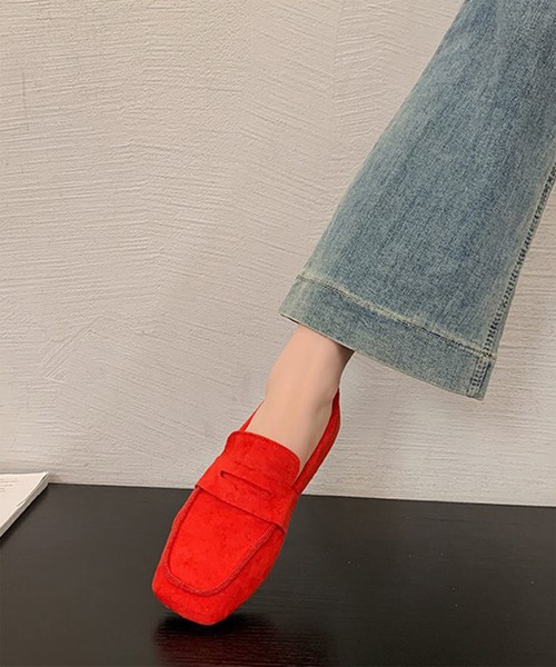 LOWO(ロワ)の「コインローファー ローファー パンプス シューズ 歩きやすい フラット レディース(ローファー・レディース・グレー/イエロー/ブラウン/キャメル/レッド/ブラック・40(25)/39(24.5/38(24)/36(23)/37(23.5))」の12枚目の写真