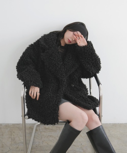 LIAN（リアン）の「プードルファーテーラードコート（ピーコート・レディース・ベージュ/ブラウン/アイボリー/ブラック・FREE）」の6枚目の写真