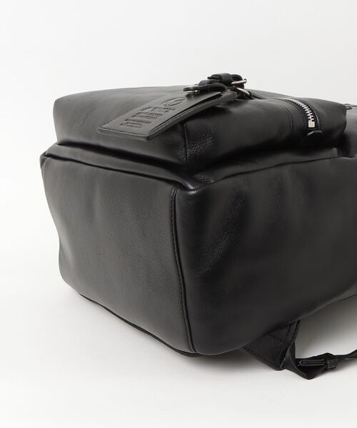 AVIREX（アヴィレックス）の「VARSITY LEATHER DAYPACK/ バーシティレザーデイパック（バックパック/リュック・レディース・ブラック・F）」の3枚目の写真