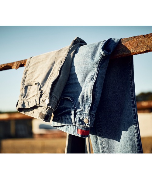 MEN'S BIGI（メンズビギ）の「【RED CARD/レッドカード】別注 Bass クリーンライトデニム（デニムパンツ・メンズ・グレー・54/30/28/41/29）」の19枚目の写真