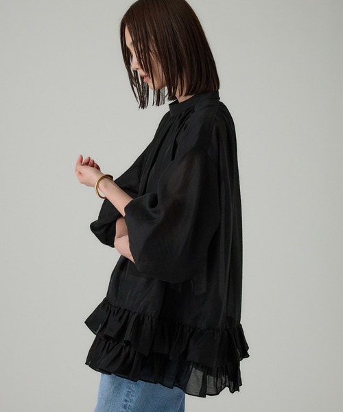 BABYLONE（バビロン）の「シアーフリルブラウス（シャツ/ブラウス・レディース・ホワイト/ブルー/ブラック・フリー）」の2枚目の写真