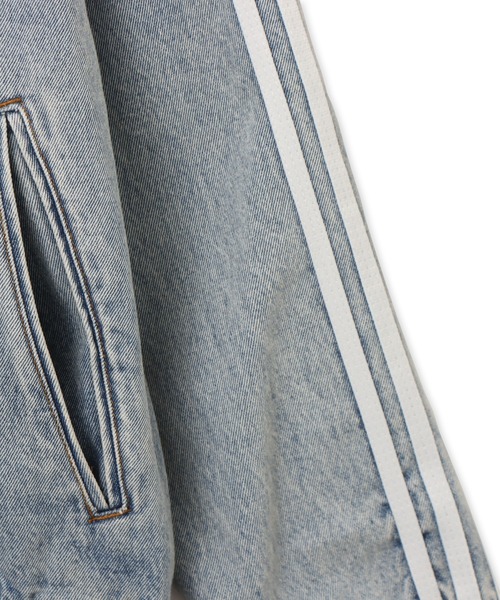 adidas(アディダス)の「adidas DENIM FIREBIRD TRACK TOP ATMOS / アディダス デニム ファイヤー バード トラックトップ アトモス【SP】(デニムジャケット・メンズ・ライトインディゴブルー・XXL/XL/L/M/S/XS/3XL)」の8枚目の写真
