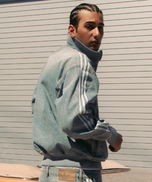 adidas(アディダス)の「adidas DENIM FIREBIRD TRACK TOP ATMOS / アディダス デニム ファイヤー バード トラックトップ アトモス【SP】(デニムジャケット・メンズ・ライトインディゴブルー・XXL/XL/L/M/S/XS/3XL)」の3枚目の写真