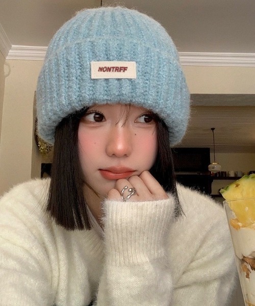 DEVICE（デバイス）の「ロゴ ボリューム ビーニー ニット帽（ニットキャップ/ビーニー・レディース・ブラック/ブルー・FREE）」の5枚目の写真
