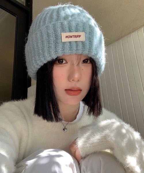 DEVICE（デバイス）の「ロゴ ボリューム ビーニー ニット帽（ニットキャップ/ビーニー・レディース・ブラック/ブルー・FREE）」の4枚目の写真