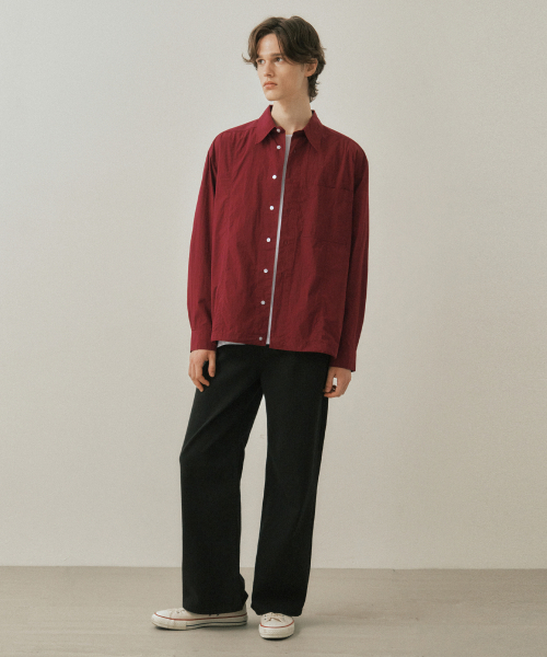 WEDNESDAY OASIS(ウェンズデーオアシス)の「エバーコンパクトプレミアシャツ_BURGUNDY(WC25-SH03)(シャツ/ブラウス・メンズ・バーガンディー・MEDIUM/LARGE)」の2枚目の写真