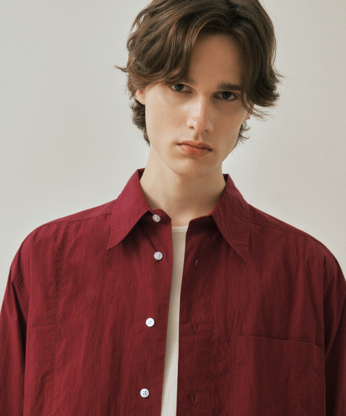 WEDNESDAY OASIS(ウェンズデーオアシス)の「エバーコンパクトプレミアシャツ_BURGUNDY(WC25-SH03)(シャツ/ブラウス・メンズ・バーガンディー・MEDIUM/LARGE)」の3枚目の写真