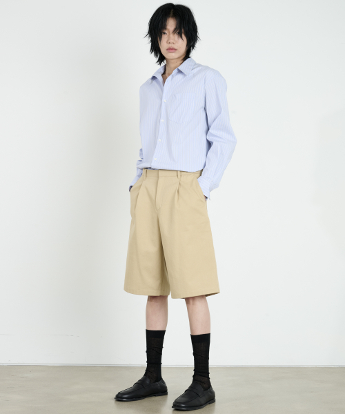 DUSTYWHITE(ダスティーホワイト)の「ベージュコットンバミューダショーツ(その他パンツ・メンズ・その他・SMALL/MEDIUM/LARGE)」の2枚目の写真
