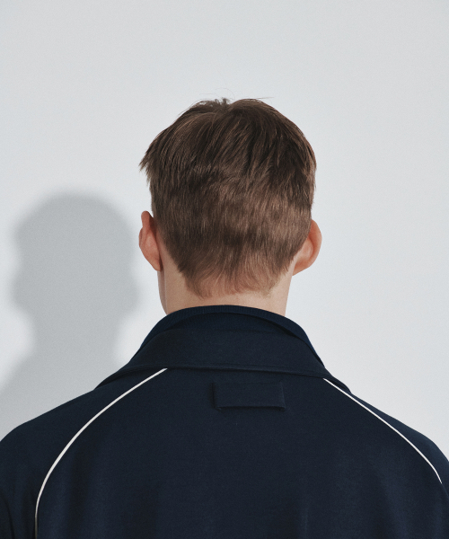 HEUTE（ホイテ）の「OLIVER TRACK JACKET (NAVY)（ナイロンジャケット・メンズ・ネイビー・MEDIUM）」の8枚目の写真
