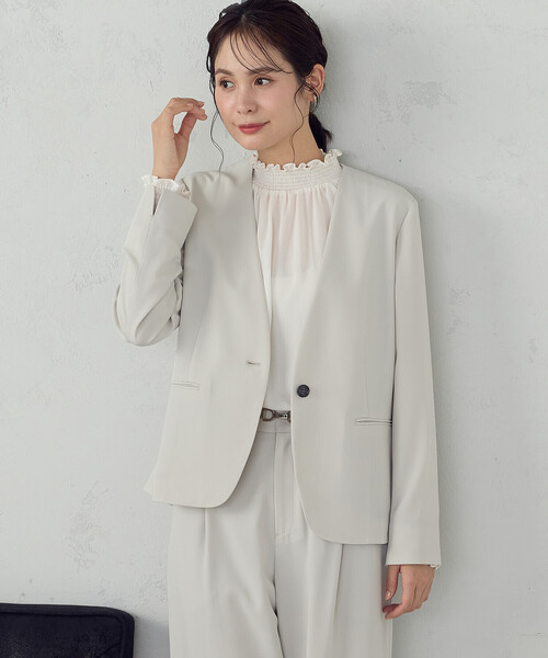 COMME CA ISM(コムサイズム)の「【宮城舞さん着用】【セットアップ対応】ポリエステルツイル ノーカラージャケット(ノーカラージャケット・レディース・グレー/ネイビー・X-SMALL/SMALL/MEDIUM/LARGE/X-LARGE)」の13枚目の写真