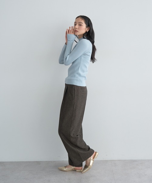 YECCA VECCA(イェッカヴェッカ)の「ラメ混ハイネックリブニット(ニット/セーター・レディース・ベージュ/ブラック/サックスブルー/グレー・FREE)」の14枚目の写真