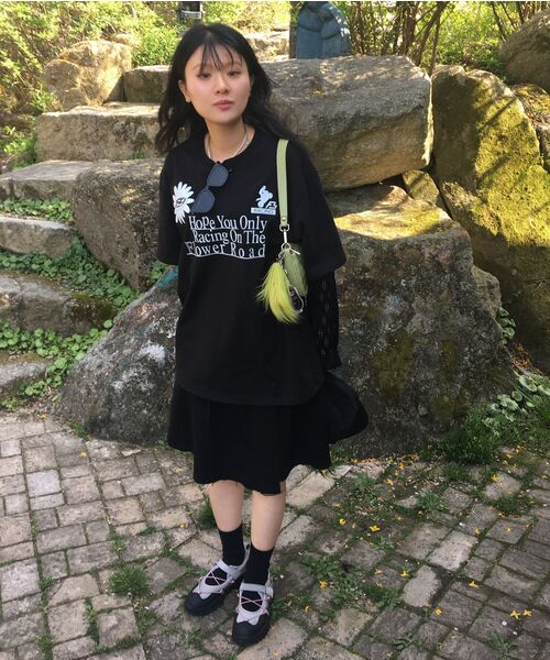 FANYOUNG（ファンヤング）の「レイヤードTシャツ ブラック（Tシャツ/カットソー・レディース・その他・SMALL/MEDIUM）」の6枚目の写真