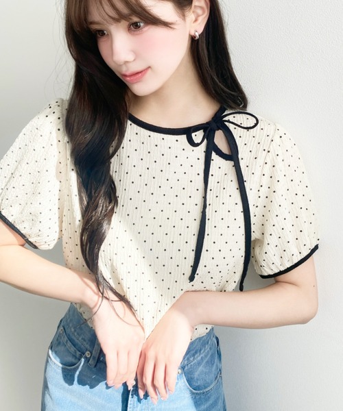 moment+(モーメントプラス)の「無地&ドットプリント配色パイピングプルオーバー(Tシャツ/カットソー・レディース・オフホワイト/ブラック/イエロー系その他/ナチュラル/ブラック系その他/ホワイト系その他・L/M)」の14枚目の写真