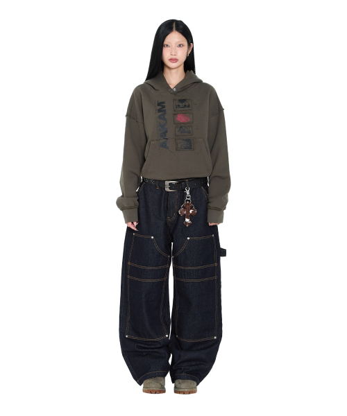 AAKAM（アーカム）の「Buttoned Patch Hoodie (Khaki)（パーカー・レディース・その他・1/2）」の3枚目の写真