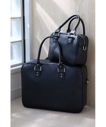 un/neu | BIGシボスクエアボストン /  A4、PC(14inch)収納可能 / 大容量バッグ(ボストンバッグ)