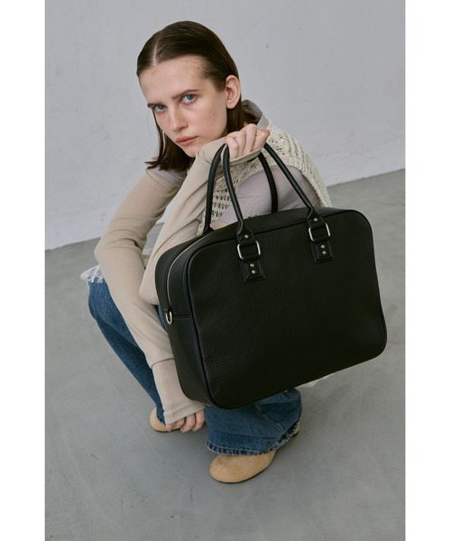 un/neu（アンノイ）の「BIGシボスクエアボストン /  A4、PC(14inch)収納可能 / 大容量バッグ（ボストンバッグ・レディース・カーキ/ブラック/ブルー/ブラウン・FREE）」の22枚目の写真