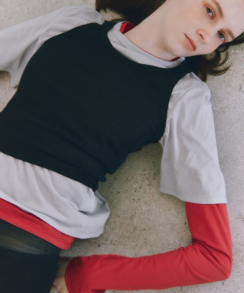 ADAM ET ROPE'（アダムエロペ）の「3レイヤードジャージートップス（Tシャツ/カットソー・レディース・グレー系その他/ブラック系その他・FREE）」の2枚目の写真