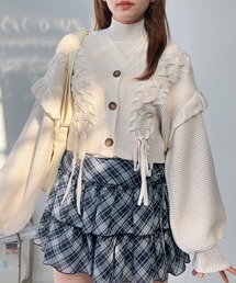 ○レースアップ Ｖネック ケーブルフリルニットカーディガン