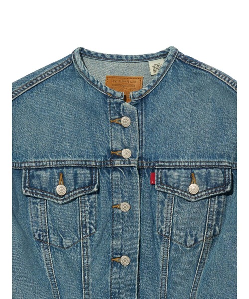 Levi's(リーバイス)の「Levi's/リーバイス SCULPTED トラッカージャケット(デニムジャケット・レディース・インディゴブルー・M/S/XS)」の4枚目の写真
