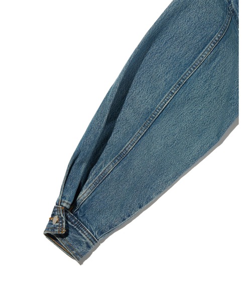 Levi's(リーバイス)の「Levi's/リーバイス SCULPTED トラッカージャケット(デニムジャケット・レディース・インディゴブルー・M/S/XS)」の5枚目の写真